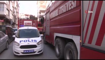 İstanbul'da evde mahsur kalan yaşlı iki hasta kadını itfaiye ekipleri kurtardı