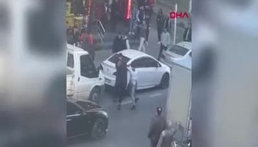 İstanbul'da liselilerin kavgası meydan savaşına döndü