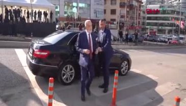 Altılı masa toplantıya başladı