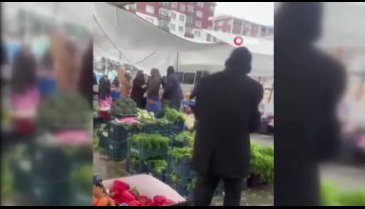 Malatya'da pazarcılar birbirine girdi