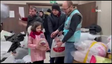 Bursa'da 6 yaşındaki Tuna'nın depremzedelere yardımı duygulandırdı