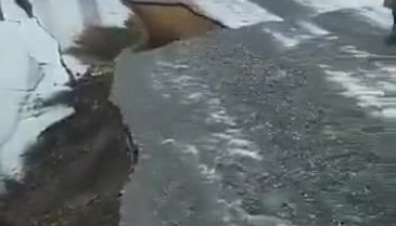 Adana-Gaziantep yolu tamamen çöktü!