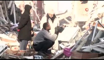 Hatay'da 6 yaşındaki Elif'ten 30 saat sonra müjdeli haber geldi