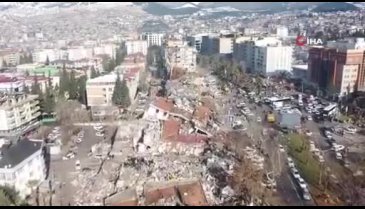 Hatay'da enkazdan bir bebek kurtarıldı