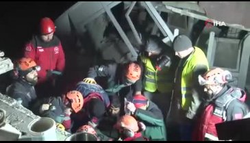 Hatay'da baba ve kızı 72 saat sonra kurtarıldı-2
