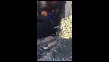Karacabey ekibinin olduğu çalışmada iki kardeş kurtarıldı