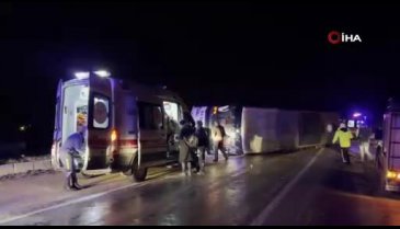 Kastamonu'da yolcu otobüsü devrildi