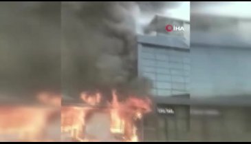 Bursa'da işyeri yangını! Mobilya imalathanelerine de sıçradı -2