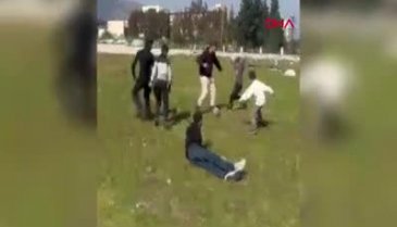 Bursa'dan Hatay'a giden ekip çocukların yüzünü güldürdü
