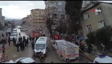 Hatay'da yaşanan depremin enkazı görüntülendi