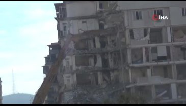 Deprem soruşturmasından aranan Yunus Kaya yakalandı