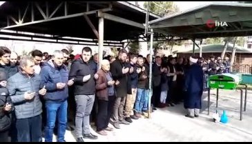 Bursa'da varil patlamasında ölen genç toprağa verildi