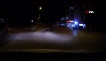 Bursa'da motosikletle sürat yaparken, kaza yaptı