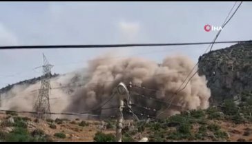 Hatay'da taş ocağında dinamit patlatıldı