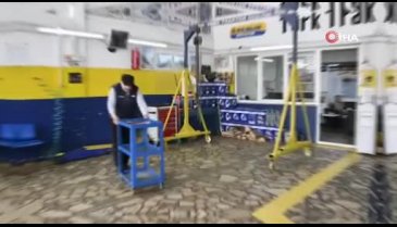 Bursa'da yarım asırdır traktörlere hayat veriyor