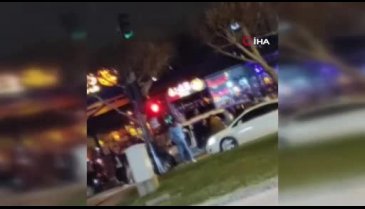 Bursa'da asker eğlencesinde yolu kapatarak oyun oynadılar