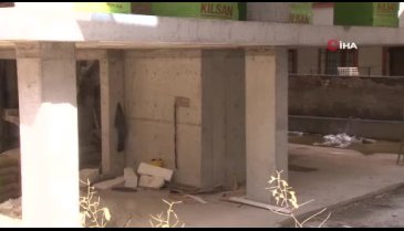 İstanbul'da beton mikseri şoförü şantiye şefini çekiçle öldürdü