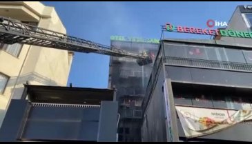 İstanbul'da 7 katlı otelde yangın