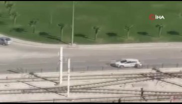 Bursa'da canlarını hiçe sayarak mazgalları çaldılar