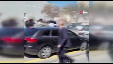 Kayseri'de belediye önünde kendini ateşe verdi!
