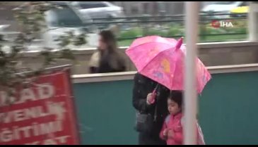 Bursa'da sağanak etkili oldu!