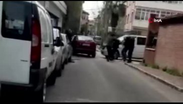 Bursa'da yol verme kavgasında yumruklar konuştu