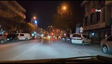 Bursa'da uygulama yapan polis ekiplerine pastalı sürpriz