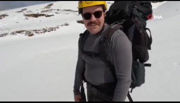 Uludağ'da nisan ortasında kar mağarası yaptılar