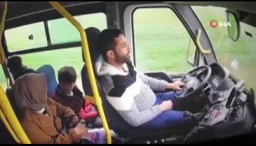 Bursa'da yolcu dolu otobüsün şoförü uyuyakaldı! Yolcular ölümden böyle döndü