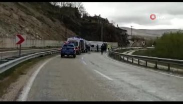Bursa'dan Muş'a giden otobüs Sivas'ta kaza yaptı: 10 yaralı