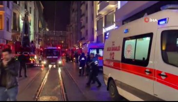 İstanbul'da 6 katlı otelde yangın! Kurtarma çalışmaları sürüyor