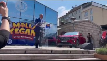 Bursa'da Molla Yegan Çocuk Üniversitesi açıldı