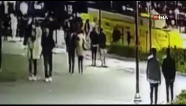 'Yanıma oturma' dedi sevgilisinin yanında bıçakladı!