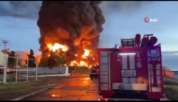 Kırım'da petrol depolama tesisinde yangın!