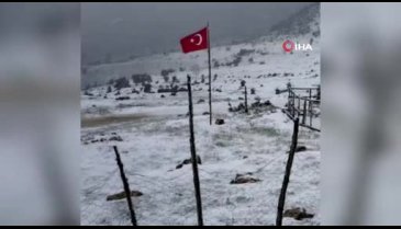 Mersin'de kar yağışı etkisini gösterdi! Toroslar beyaza büründü