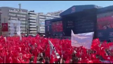 Gündoğdu Meydanı hınca hınç dolu! -2