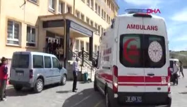 Kayseri'de ortaokul öğrencisi okulda arkadaşını bıçakladı