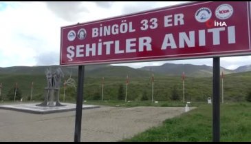 Bingöl'de 1993 yılında şehit olan 33 askerin acısı hafızalardan silinmiyor
