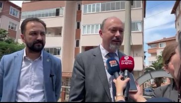 İYİ Parti Bursa Milletvekili adayı Sevinç Atabay sandık başına gitti -2