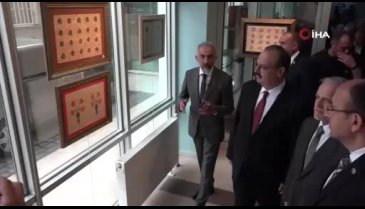Bursa Uludağ Üniversitesi'nde yazma eserler kütüphanesi ve sergi salonu açıldı