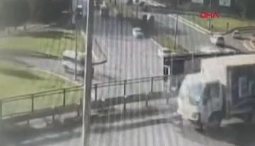 Bursa'da işçi servisi ile otomobilin çarpıştığı kazada ölü sayısı yükseldi