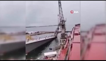 İstanbul'da tersanede korku dolu anlar: Gemi havuzu battı