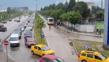 Bursa'da YKS sonrası trafik yoğunluğu