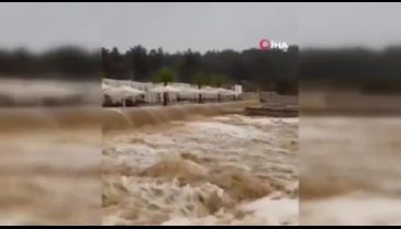 Edirne'de tarım arazileri ve yolar su altında kaldı!