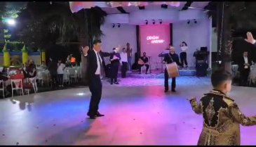 Sinan Oğan Bursa'da sünnet düğününe katıldı&nbsp;