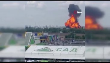 Rusya'nın Voronej kentindeki akaryakıt deposunda patlama!