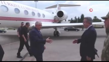Milli Savunma Bakanı Güler, Mehmetçik ile bayramlaştı