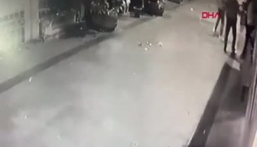 İstanbul'da ara sokakta yakaladı: Defalarca bıçakladı!