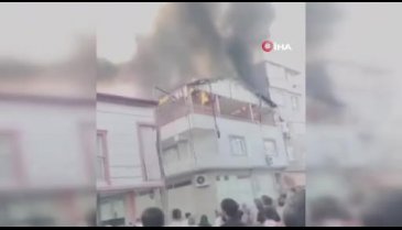 Bursa'da muhtarın evinde çıkan yangın mahalleliyi sokağa döktü