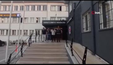Bursa'da kendisini medyum olarak tanıtıp taciz edip, dolandırdı